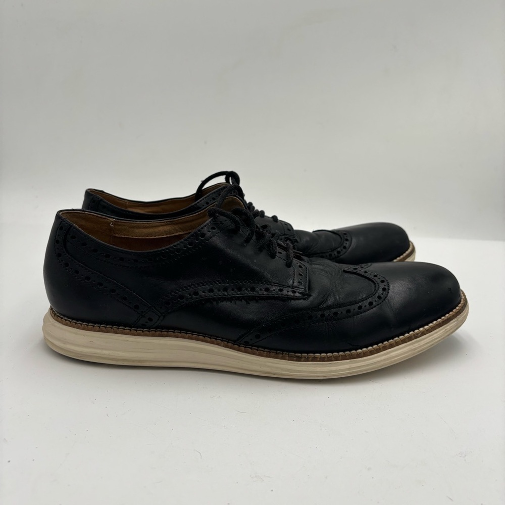 Cole Haan Men’s 10 Black Leather GrandOs Wingtip Lace Up Sneakers